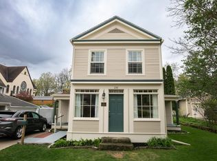 216 Fountain St, Mineral Point, WI 53565