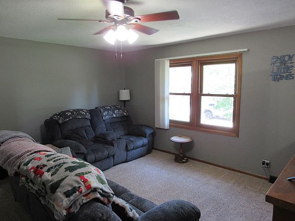4th image of 510 1st Ave NE