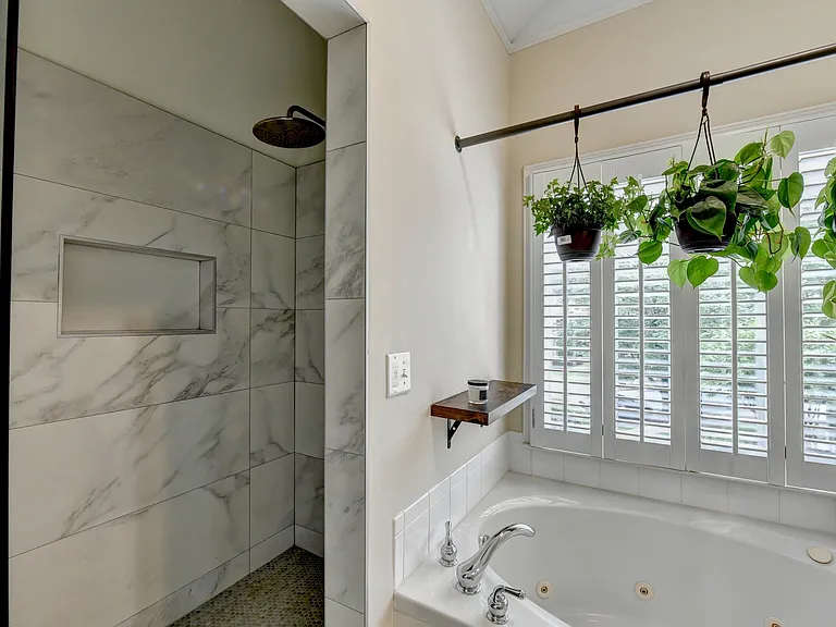 2051 Crown Vetch Ln — Photo 55