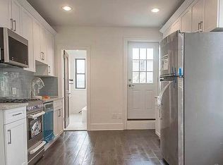 348 S 4th St APT 3L, Brooklyn, NY 11211