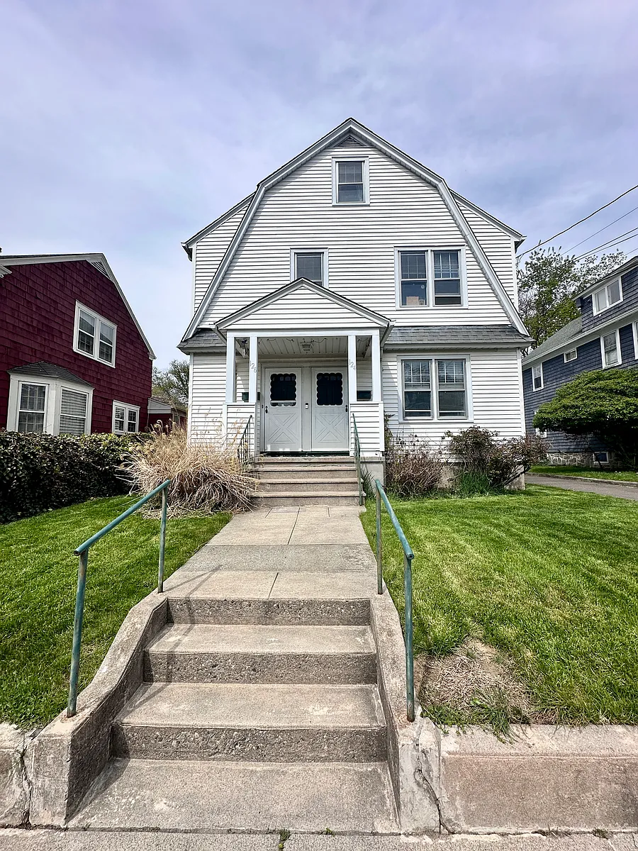 Building Photo - 124 Harborview Ave #1