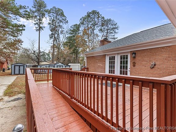 4th image of 335 McFadyen Dr
