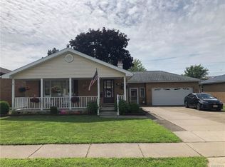 196 Pacecrest Ct, Buffalo, NY 14224