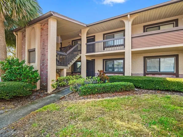 721 83rd Ave N APT 102, Saint Petersburg, FL 33702