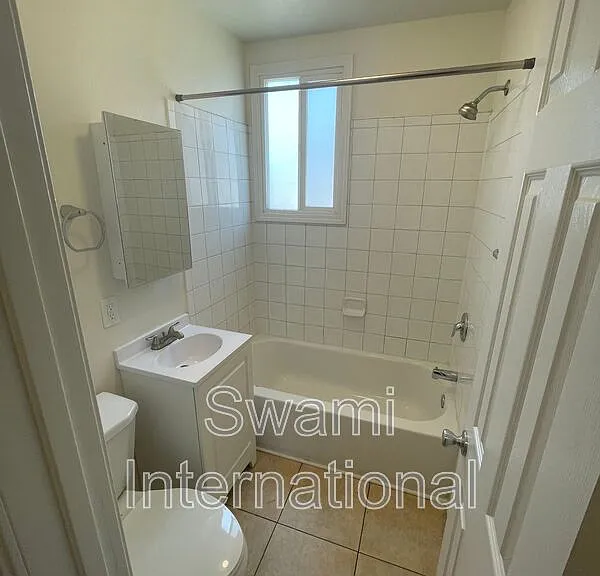 9449 S Normandie Ave #2 — Photo 16