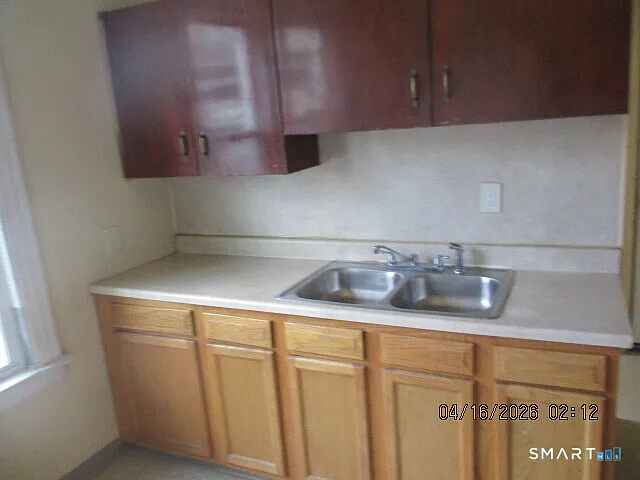 1720 E Main St #1 — Photo 3