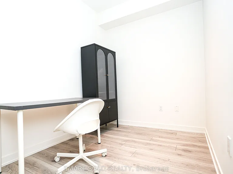 110 Broadway Ave #2504 — Photo 7