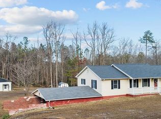 290 Thrift Rd, Warsaw, VA 22572