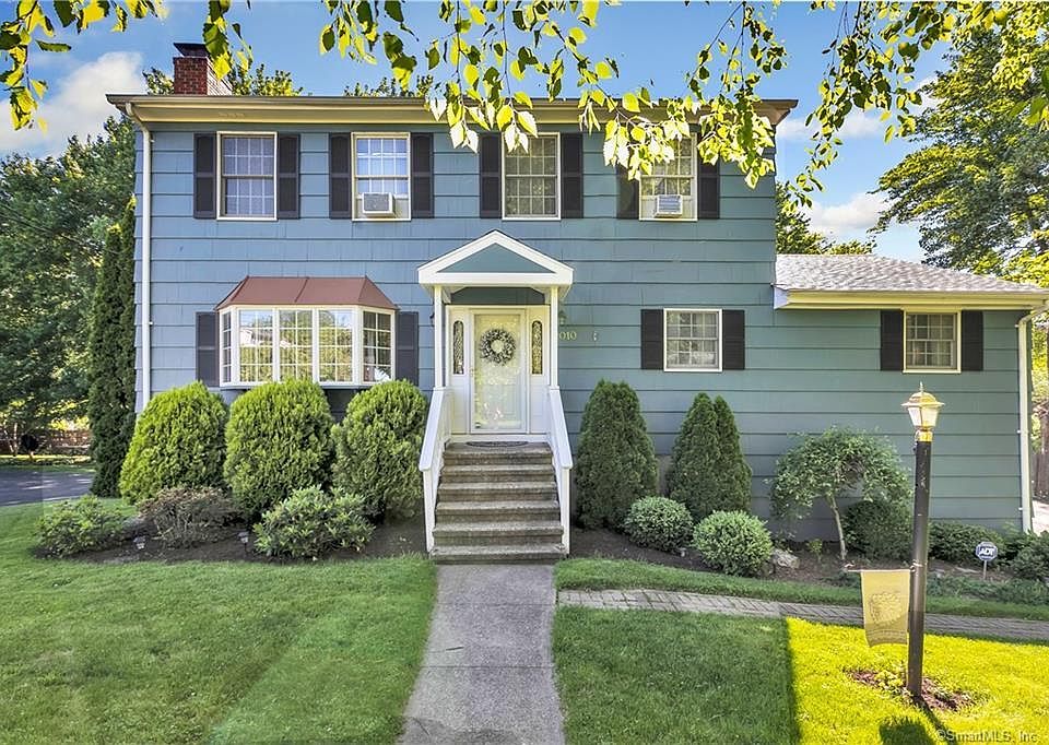 2010 Nichols Ave, Stratford, CT 06614 Zillow