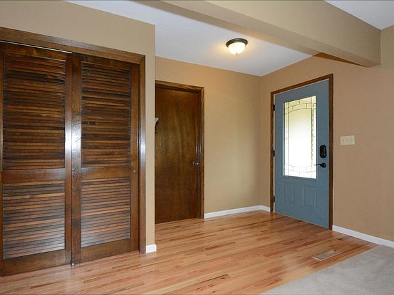 2nd image of 2313 Barberry Ct