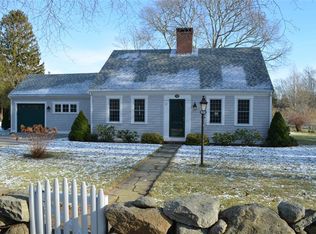 98 Mill Rd, Falmouth, MA 02540