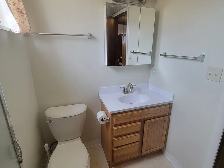 266 N 100 E — Photo 16