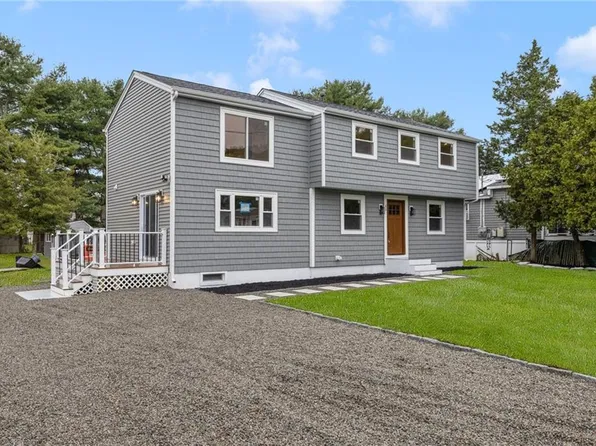 63 Aspen Rd, South Kingstown, RI 02879