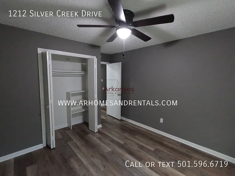 1212 Silver Creek Dr — Photo 36