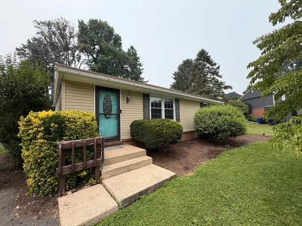 715 Kenton Rd, Lancaster, PA 17601