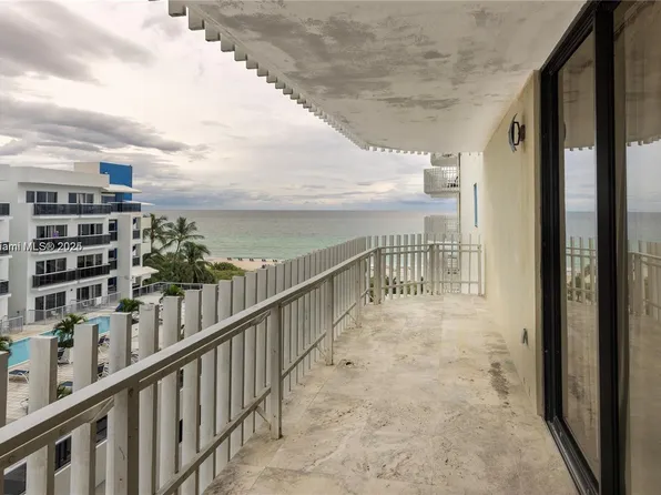 6061 Collins Ave APT 7D, Miami Beach, FL 33140