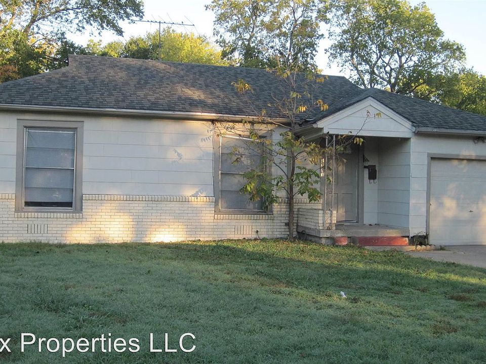 1st image of 1203 Pecan Ave