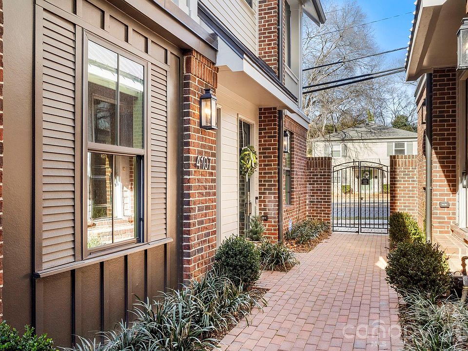 1st image of 4107 Selwyn Walk Ct