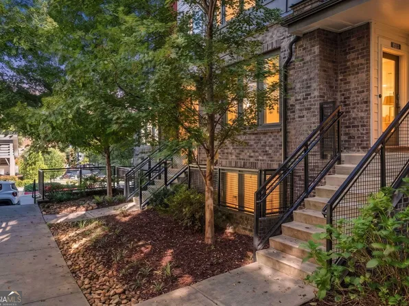 395 Pratt Dr SE Unit 803, Atlanta, GA 30315