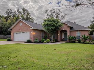 3425 Maplewood Ct, Marianna, FL 32446