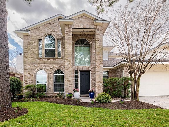 2nd image of 17323 Dakota Ridge Dr