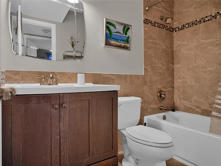 8941 S Hollybrook Blvd #203 — Photo 15