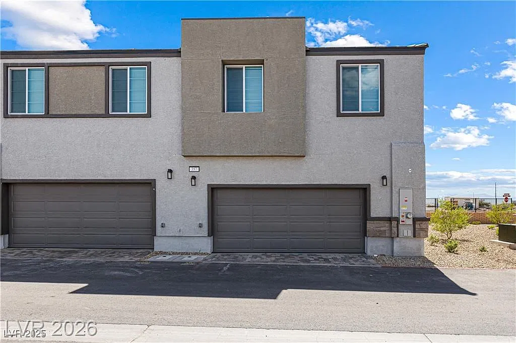 357 Ukelele Pl — Photo 1