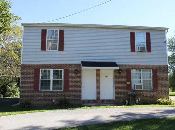 28 W Pennsylvania Ave Unit B, Stewartstown, PA 17363
