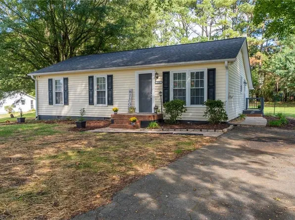 190 Meadow Trl, Lexington, NC 27295