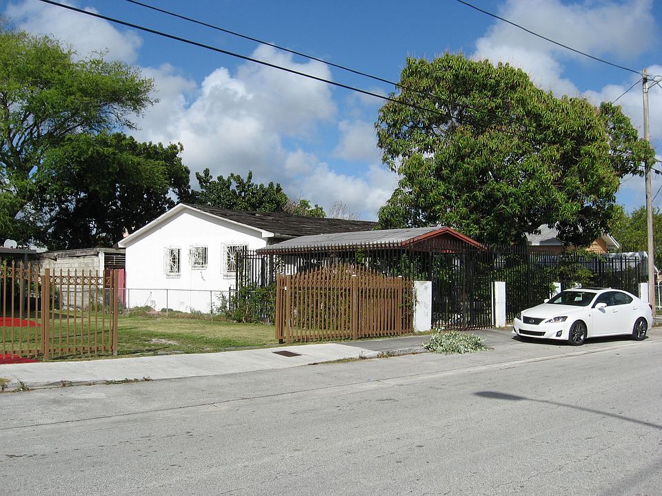 1st image of 1525 NW 51st St