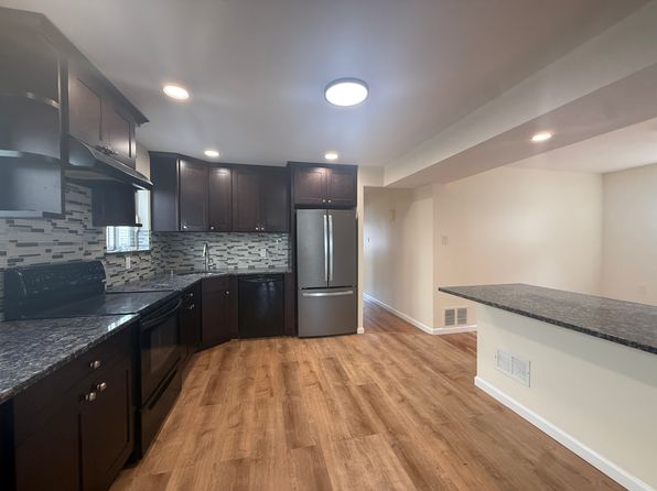 92 Rivington Ave #11