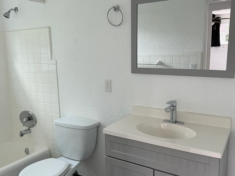 1508 E Robinson St #1510-1/2 — Photo 9