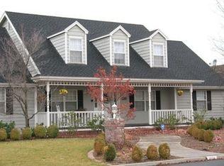 10103 N Ridgecrest Dr, Spokane, WA 99208