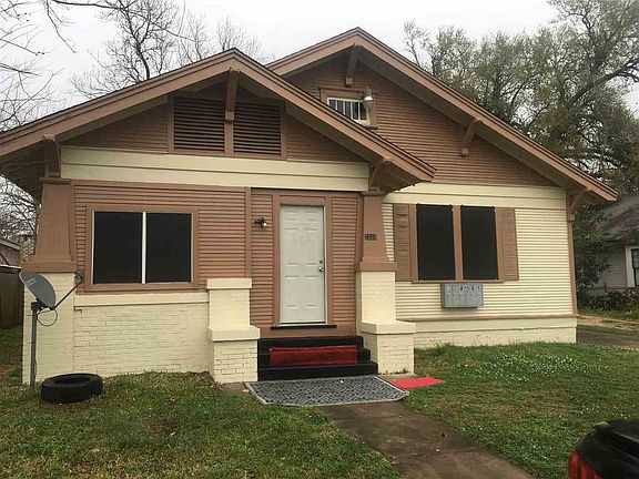2nd image of 2325 Victoria St