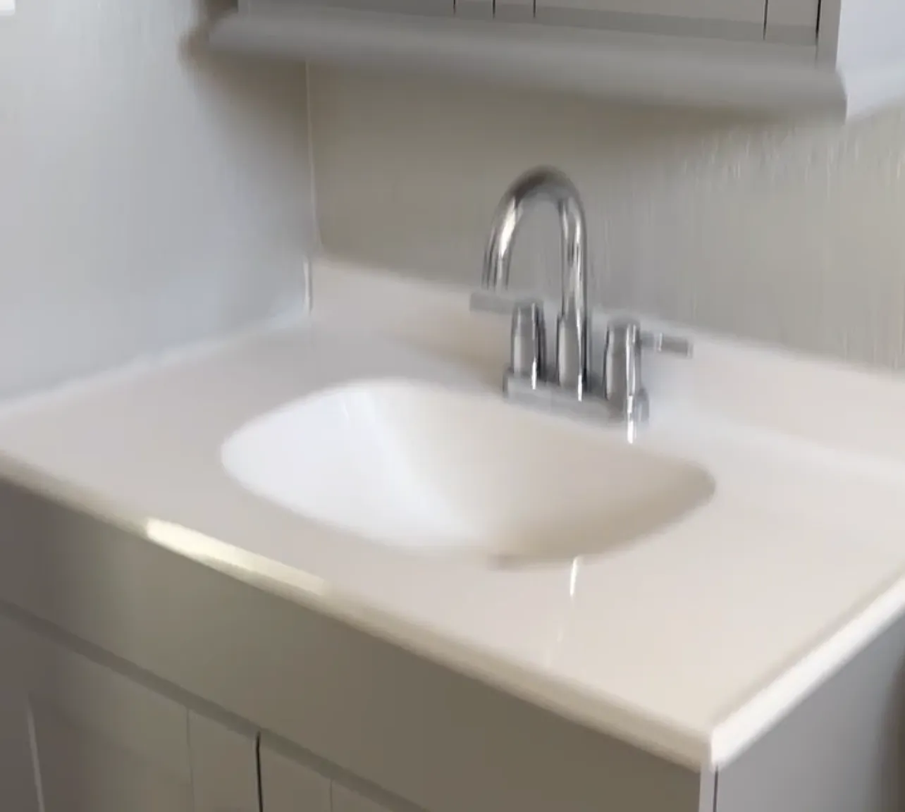 2 bed, 924 sqft, $1,550 — Photo 3