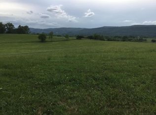 11405 E Valley Rd, Pikeville, TN 37367