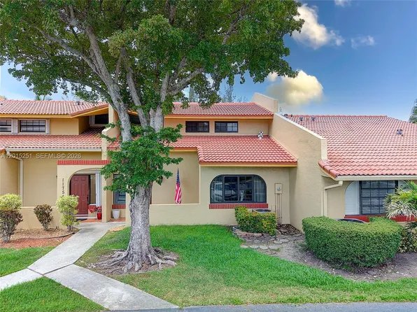 11760 SW 103rd Ln, Miami, FL 33186