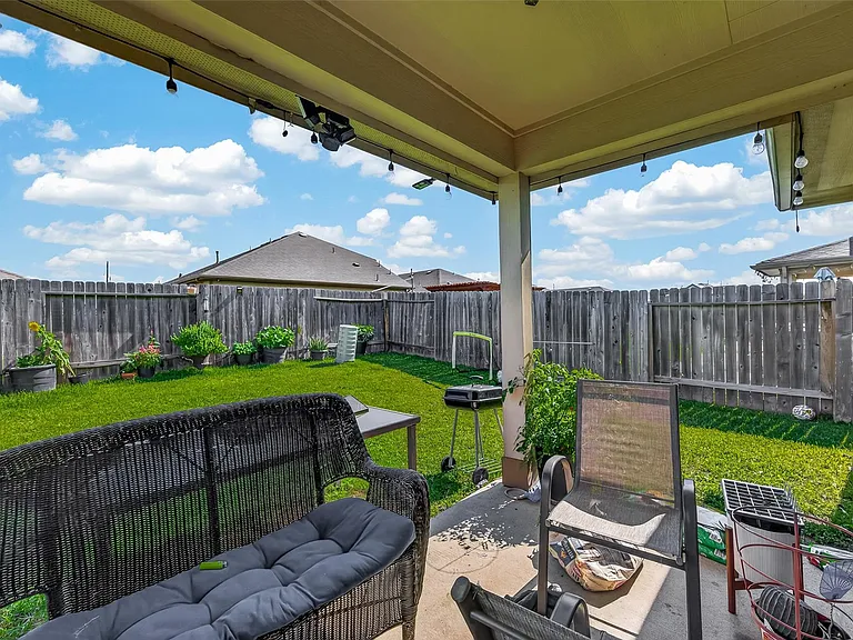 18306 Pelham Hollow Trl — Photo 36