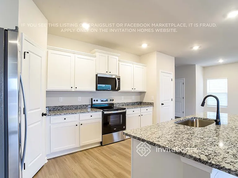 3339 Fox Hall Dr — Photo 8