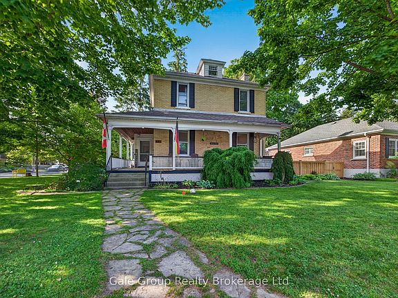 2nd image of 445 Vincent St