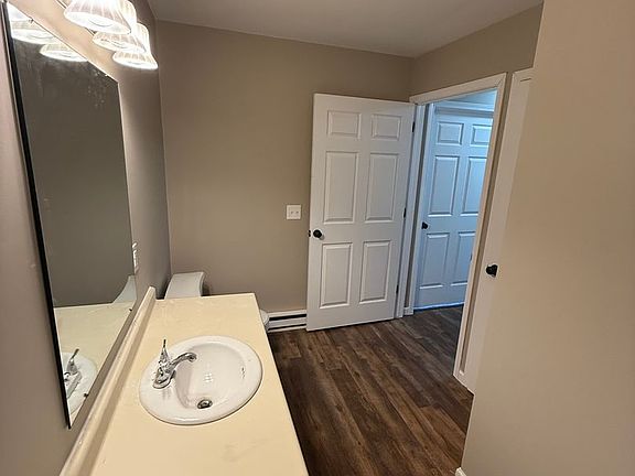 2nd image of 164 Barnstead Dr #23