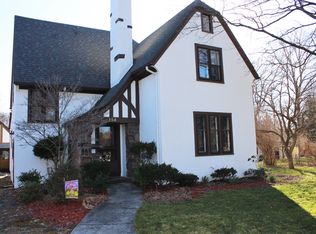 154 Greenaway Rd, Rochester, NY 14610