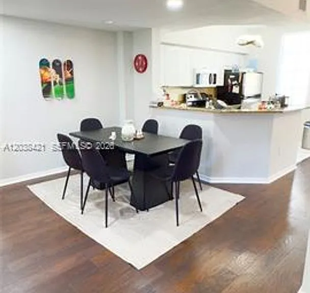 2845 NE 185th St #Townhouse 908 — Photo 3