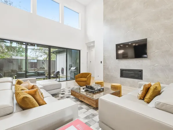 3714 Highgrove Dr, Dallas, TX 75220