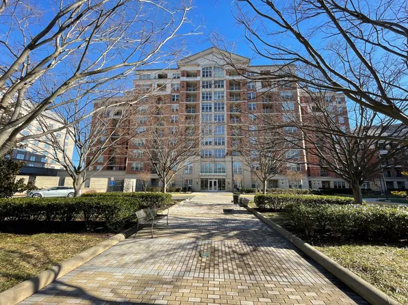 11760 Sunrise Valley Dr, Reston, VA