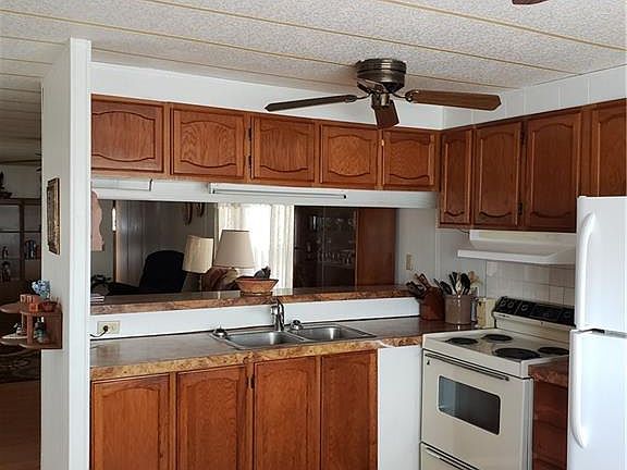 5th image of 3139 San Jose Dr