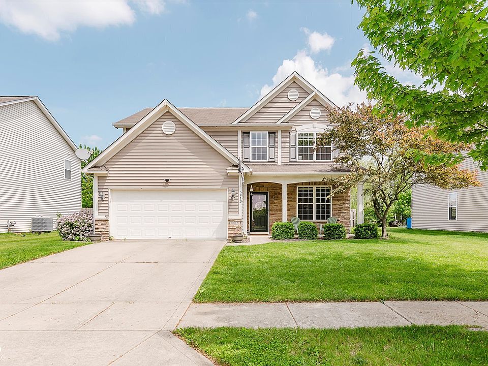 1st image of 5913 Monticello Square Ln