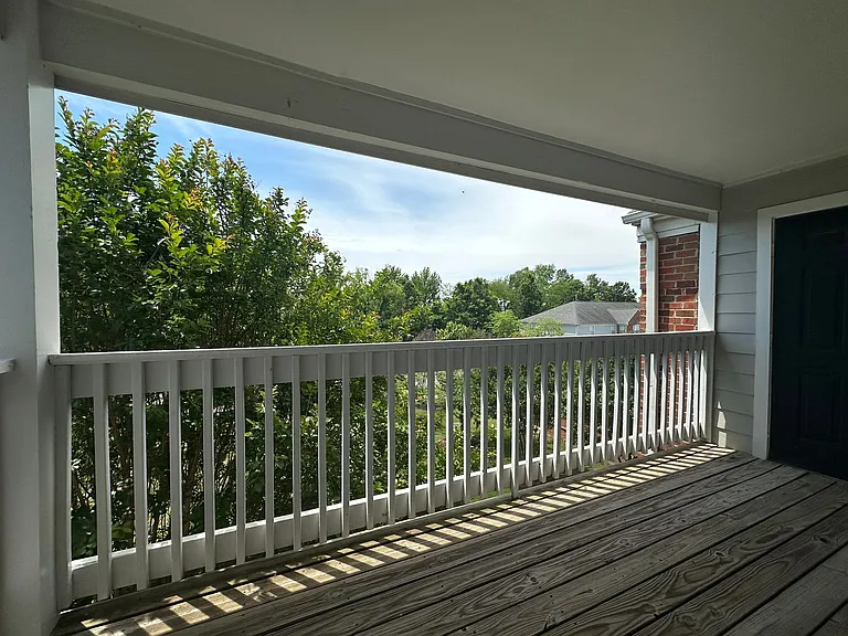 Hamilton at Turman Farms Apartments — Photo 24