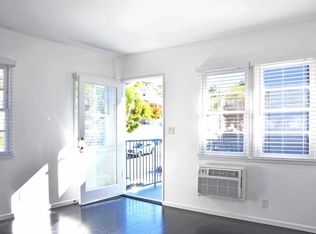 929 Hyperion Ave #1/4, Los Angeles, CA 90029