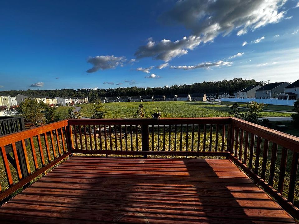 1st image of 176 Misty Pike Dr #176